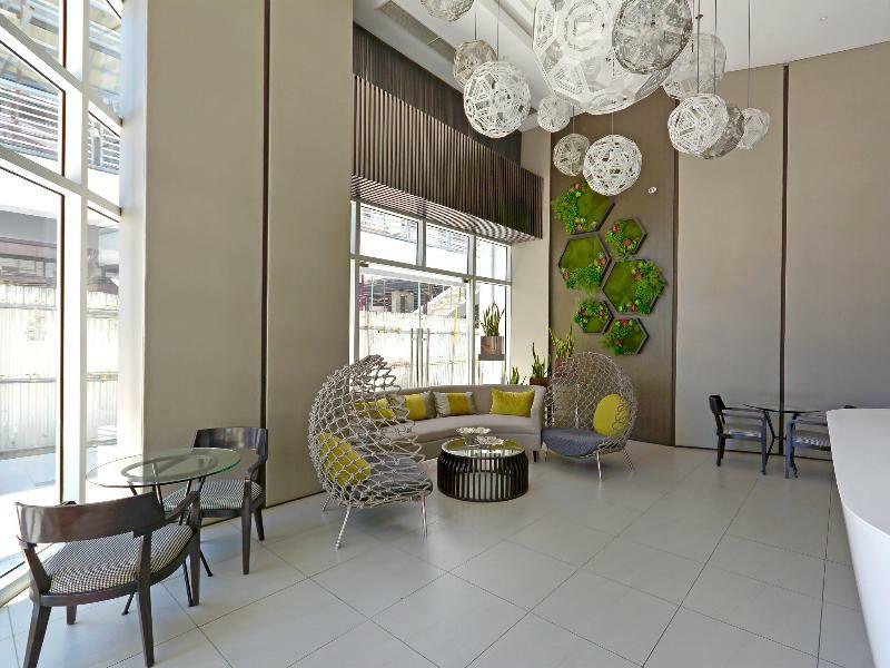 Currency Serviced Suites Pasig City Экстерьер фото
