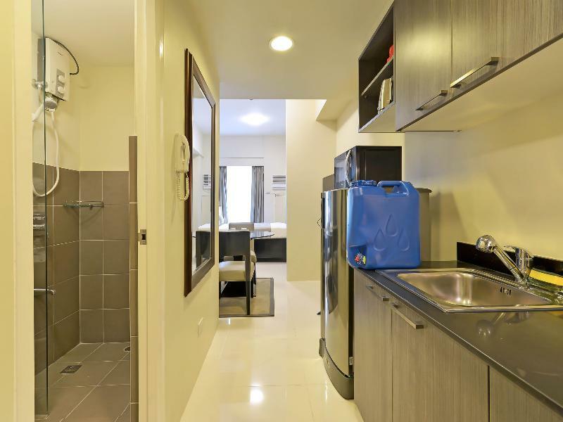 Currency Serviced Suites Pasig City Экстерьер фото
